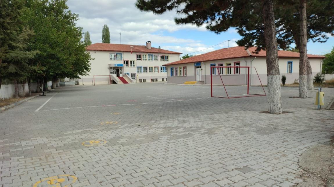 Sarıbuğday Ortaokulu Fotoğrafı